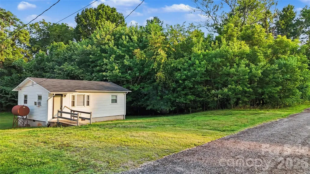 56 Jackson Lane Stony Point NC 28678