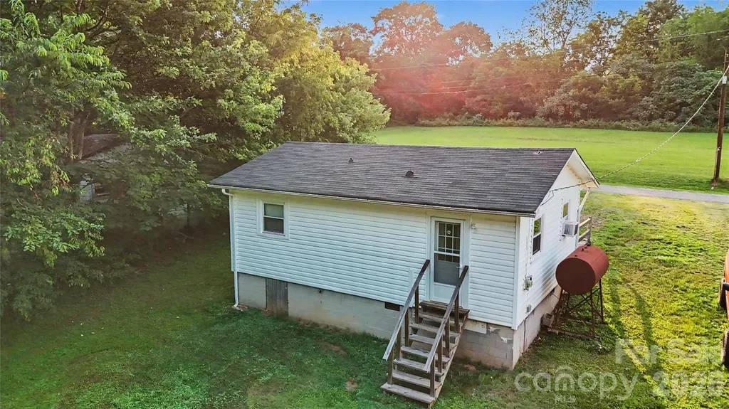 56 Jackson Lane Stony Point NC 28678