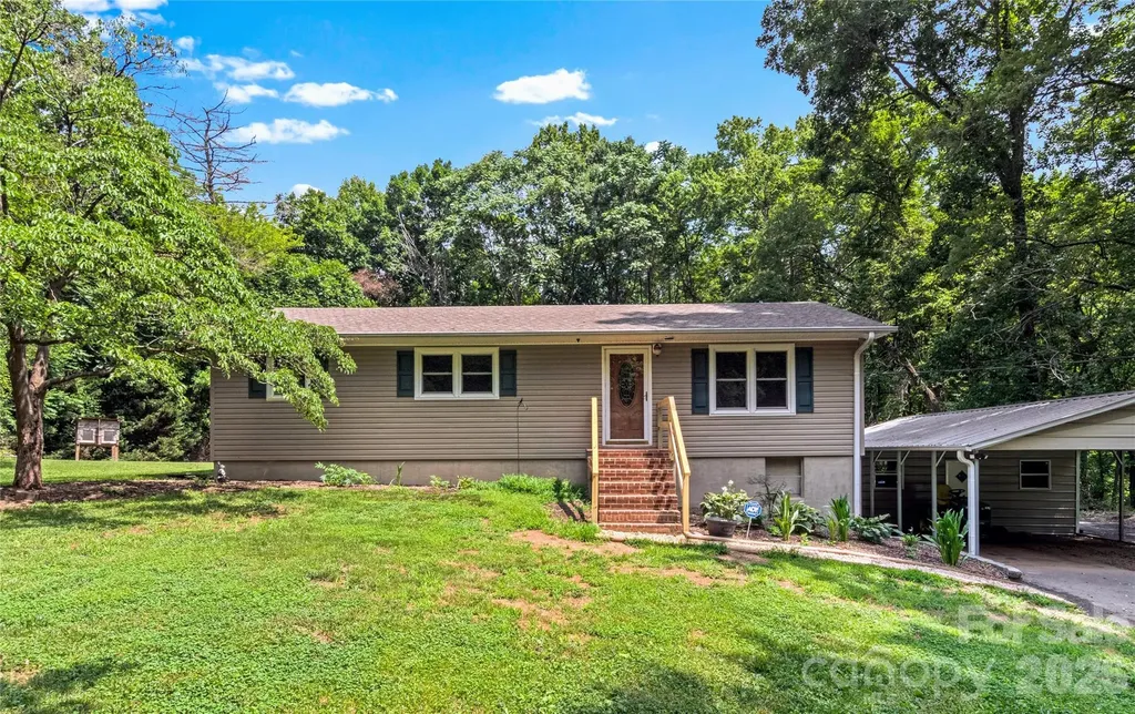 152 Blue Ridge Road State Road NC 28676