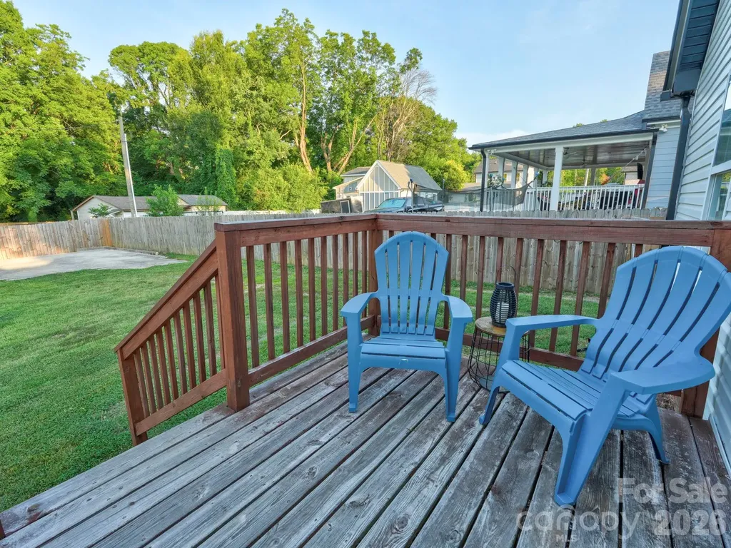 607 Old Charlotte Road SW Concord NC 28027