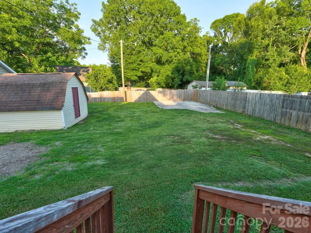 607 Old Charlotte Road SW Concord NC 28027