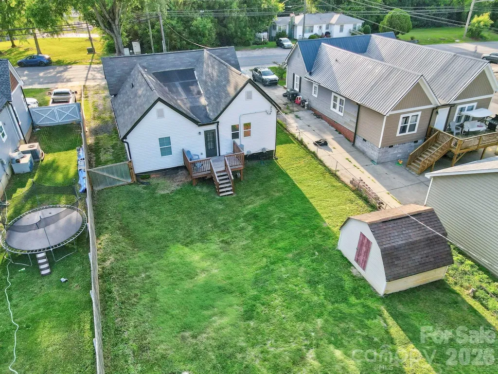 607 Old Charlotte Road SW Concord NC 28027