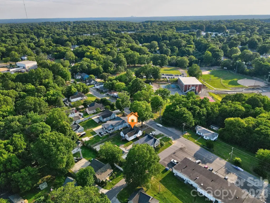 607 Old Charlotte Road SW Concord NC 28027