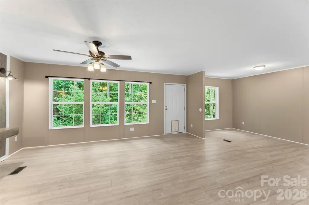 621 Sunset Drive Bessemer City NC 28016