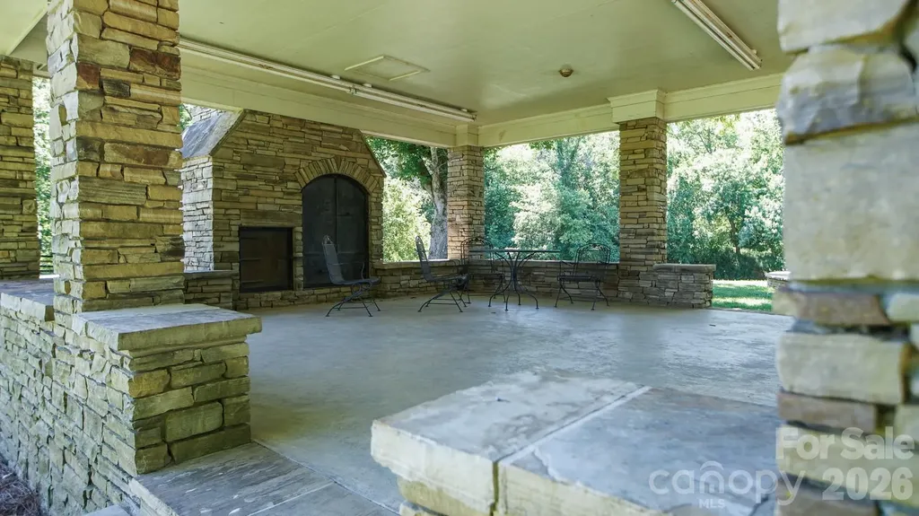 8504 Hampton Road Clemmons NC 27012