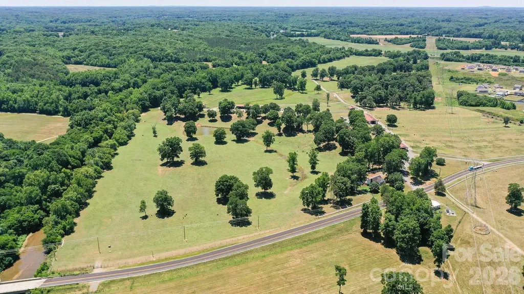 8504 Hampton Road Clemmons NC 27012