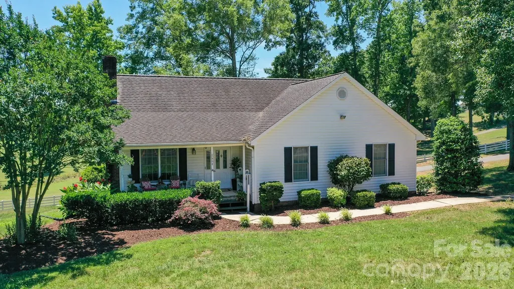 8504 Hampton Road Clemmons NC 27012