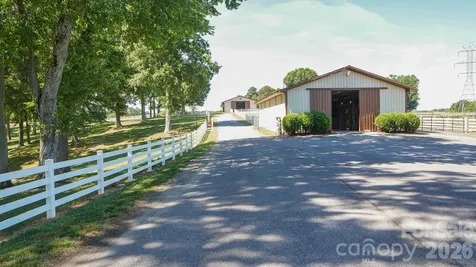 8504 Hampton Road Clemmons NC 27012