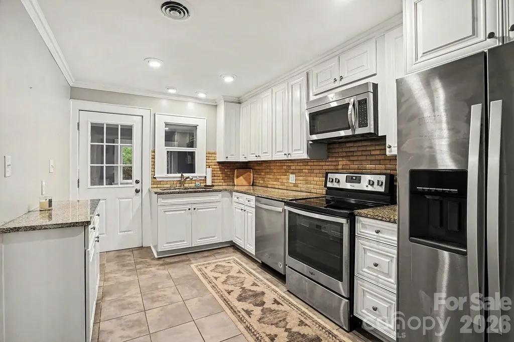 655 N 7th Street Albemarle NC 28001