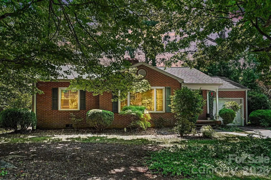 655 N 7th Street Albemarle NC 28001