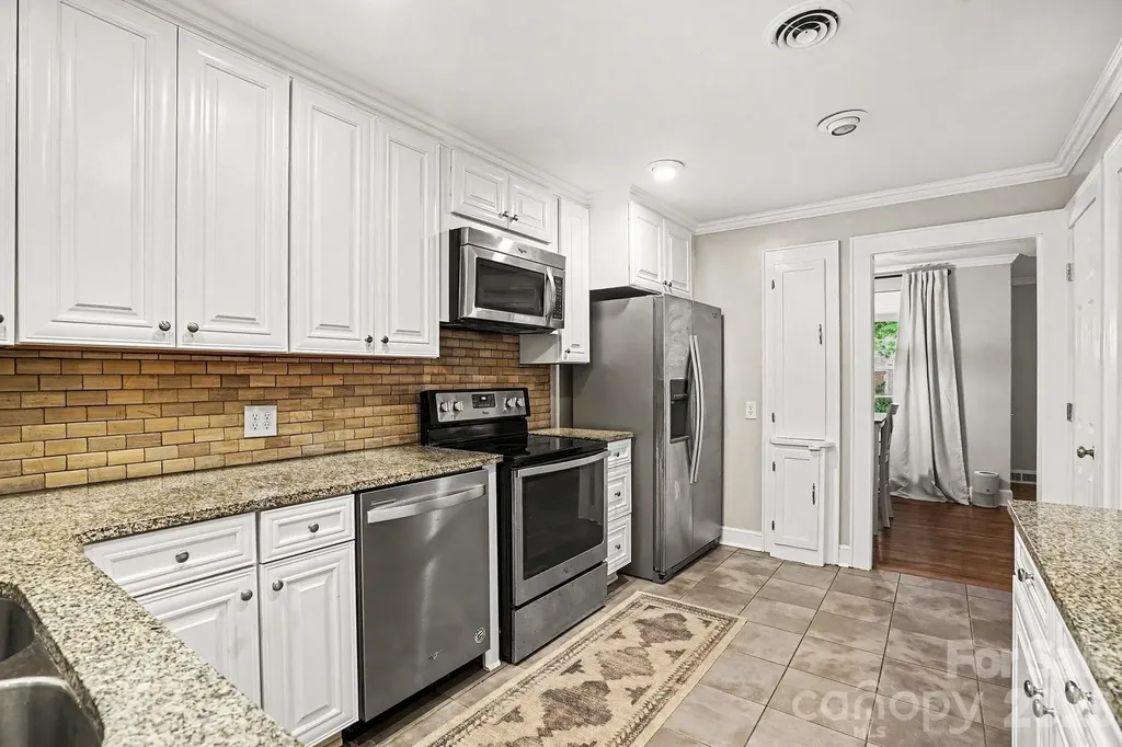 655 N 7th Street Albemarle NC 28001