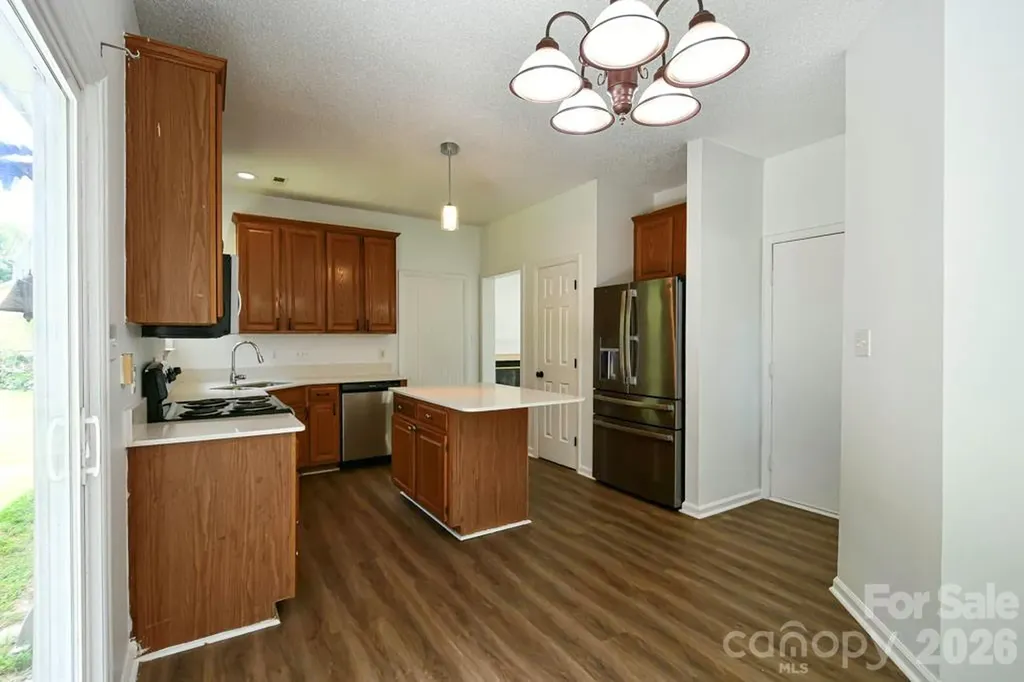8406 Bedford Green Lane Charlotte NC 28215
