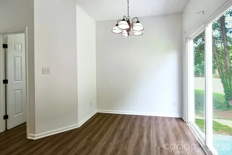 8406 Bedford Green Lane Charlotte NC 28215