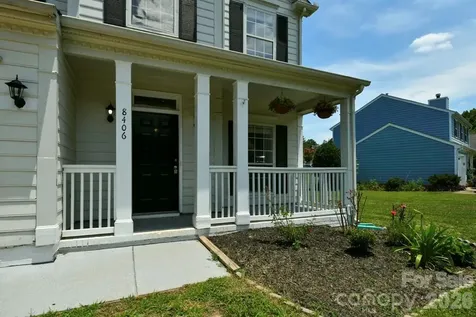 8406 Bedford Green Lane Charlotte NC 28215
