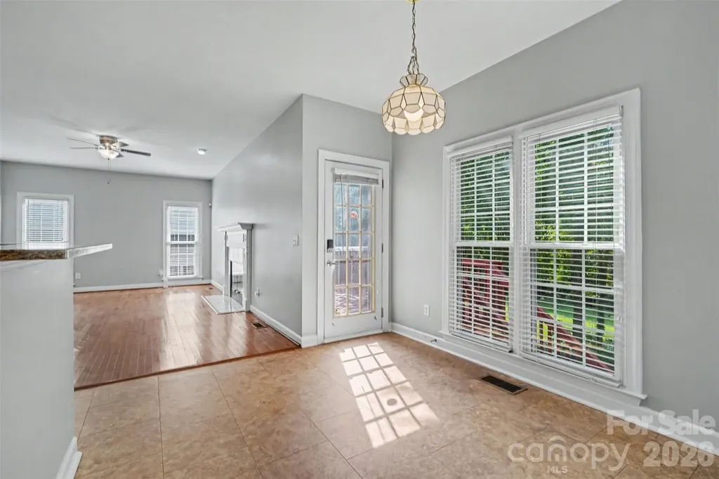5917 Nuthatch Court Charlotte NC 28277