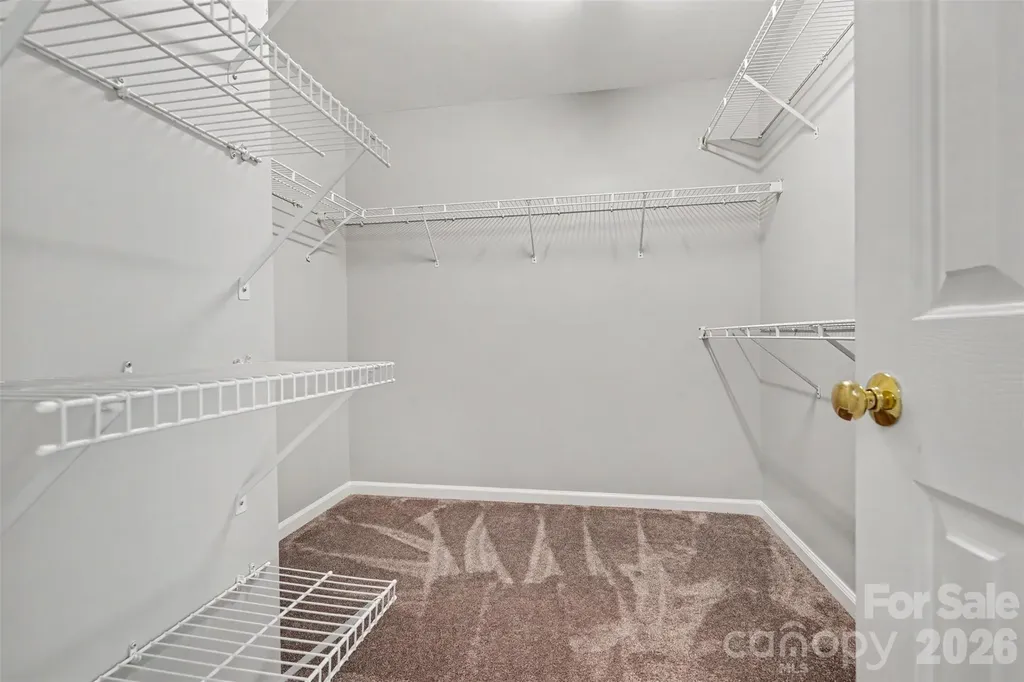 5917 Nuthatch Court Charlotte NC 28277