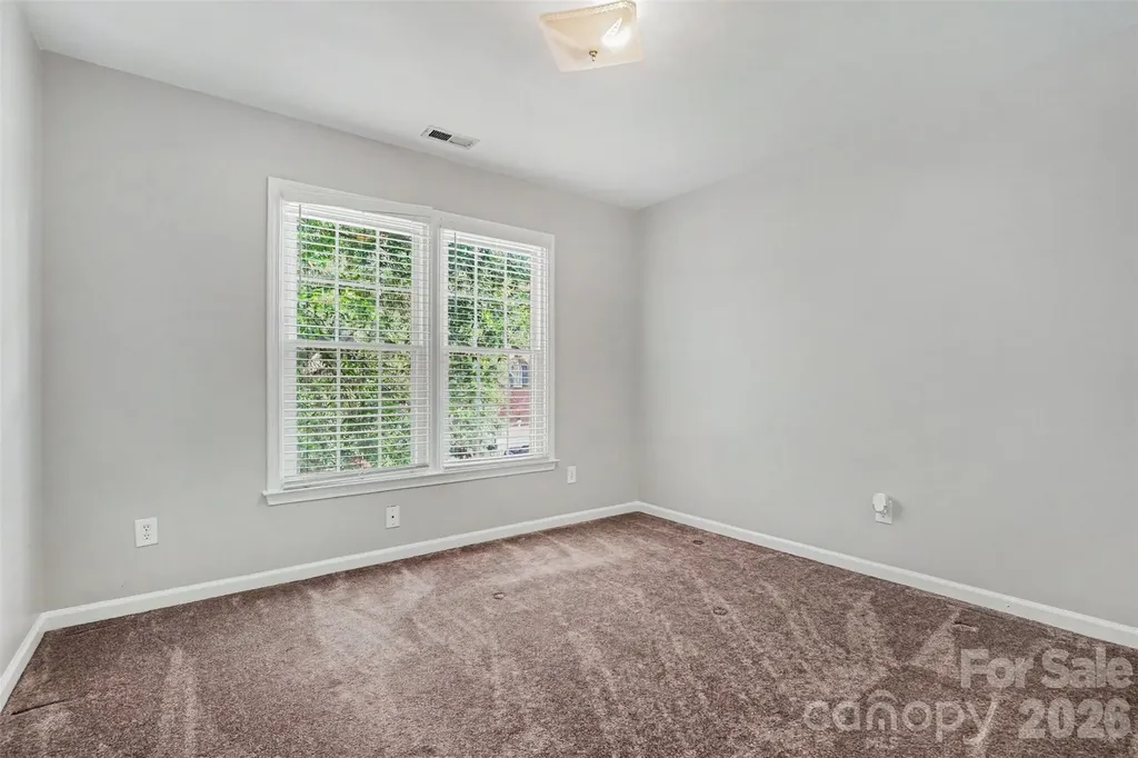 5917 Nuthatch Court Charlotte NC 28277