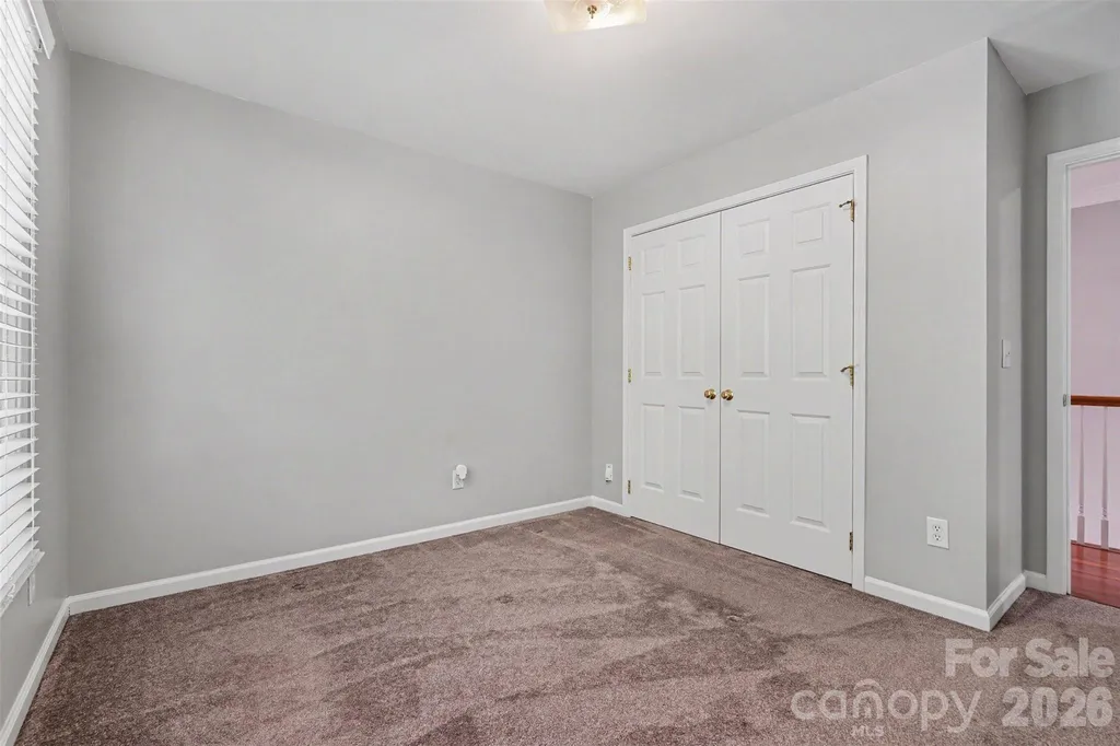 5917 Nuthatch Court Charlotte NC 28277