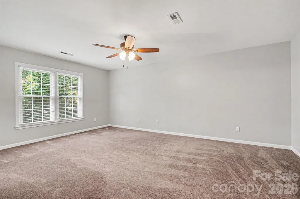 5917 Nuthatch Court Charlotte NC 28277