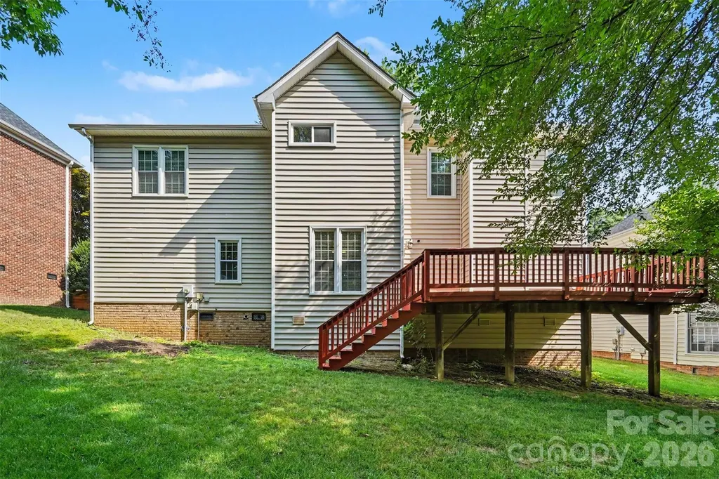 5917 Nuthatch Court Charlotte NC 28277