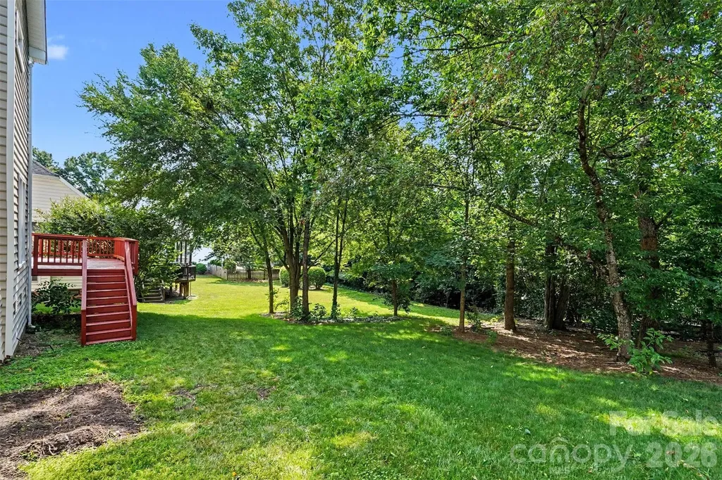 5917 Nuthatch Court Charlotte NC 28277