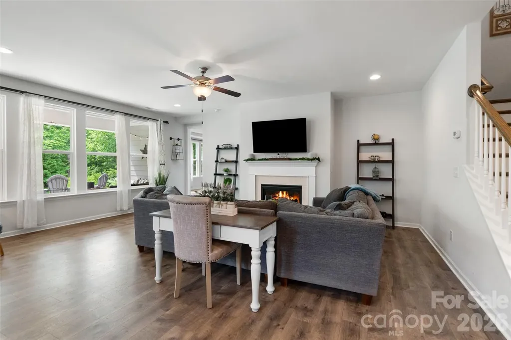 10397 Paper Birch Drive Charlotte NC 28215