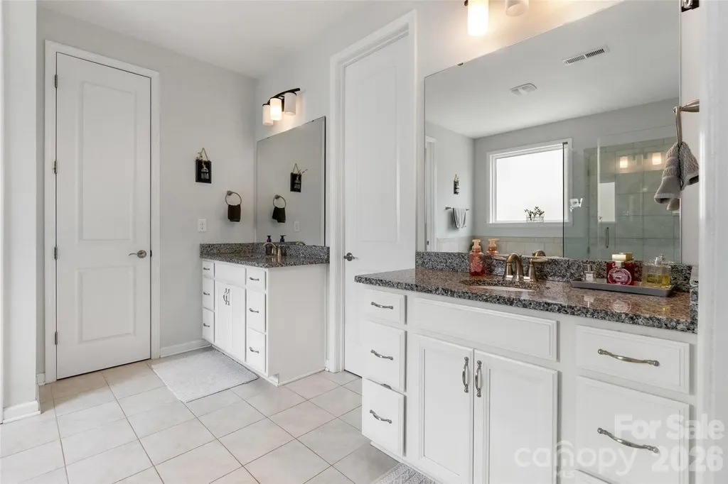 10397 Paper Birch Drive Charlotte NC 28215