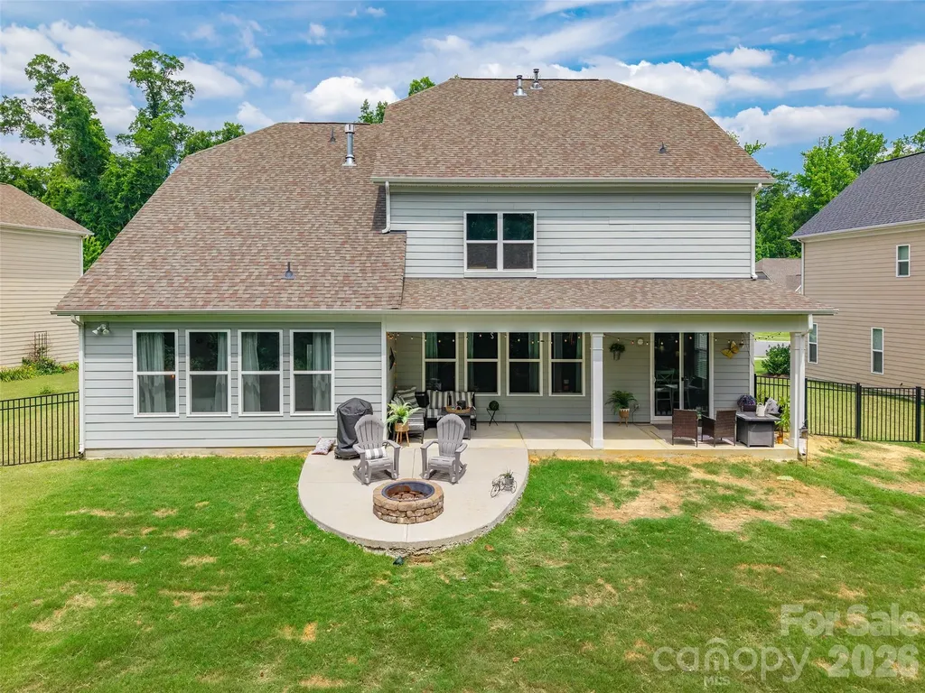 10397 Paper Birch Drive Charlotte NC 28215