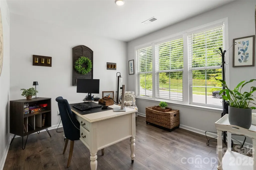 10397 Paper Birch Drive Charlotte NC 28215