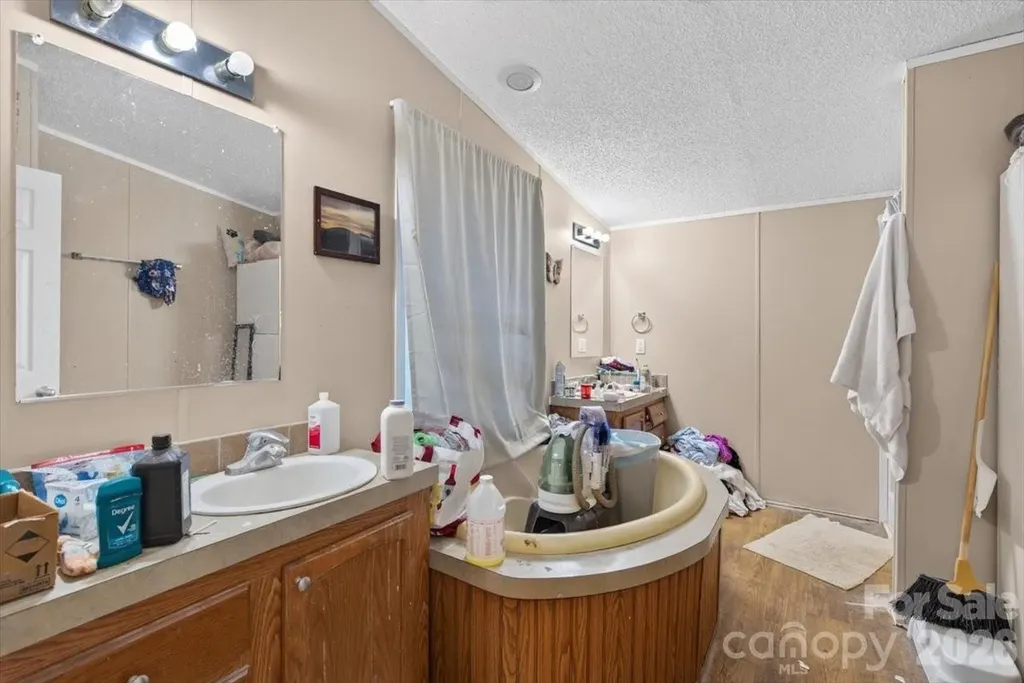 140 Teak Drive Statesville NC 28625