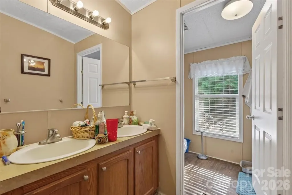140 Teak Drive Statesville NC 28625