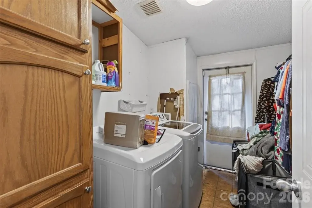 140 Teak Drive Statesville NC 28625