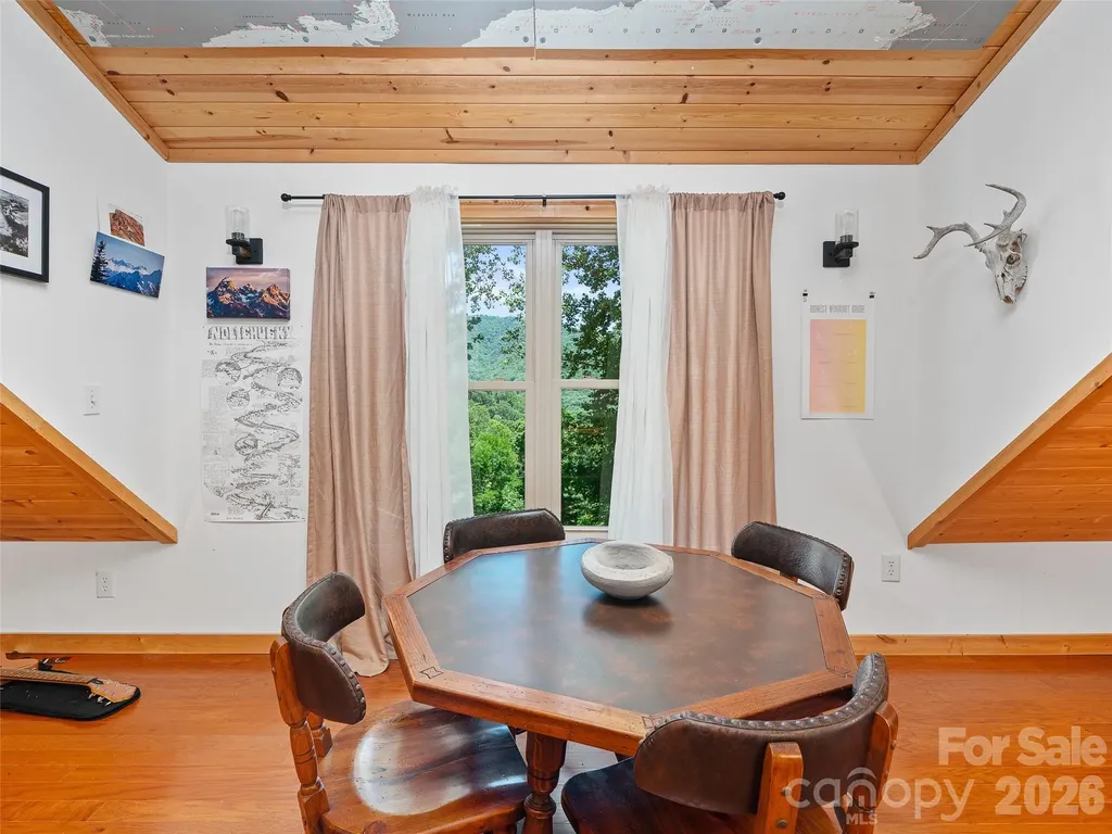 349 Spring Creek Road Bakersville NC 28705