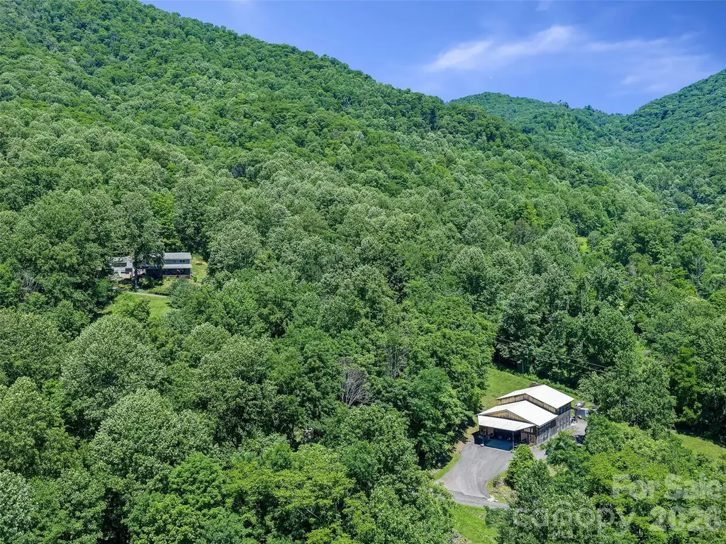 349 Spring Creek Road Bakersville NC 28705