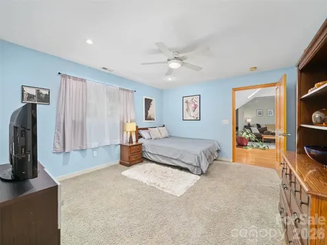 349 Spring Creek Road Bakersville NC 28705