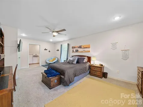 349 Spring Creek Road Bakersville NC 28705