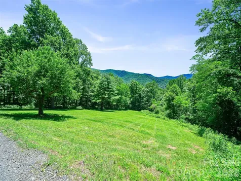 349 Spring Creek Road Bakersville NC 28705