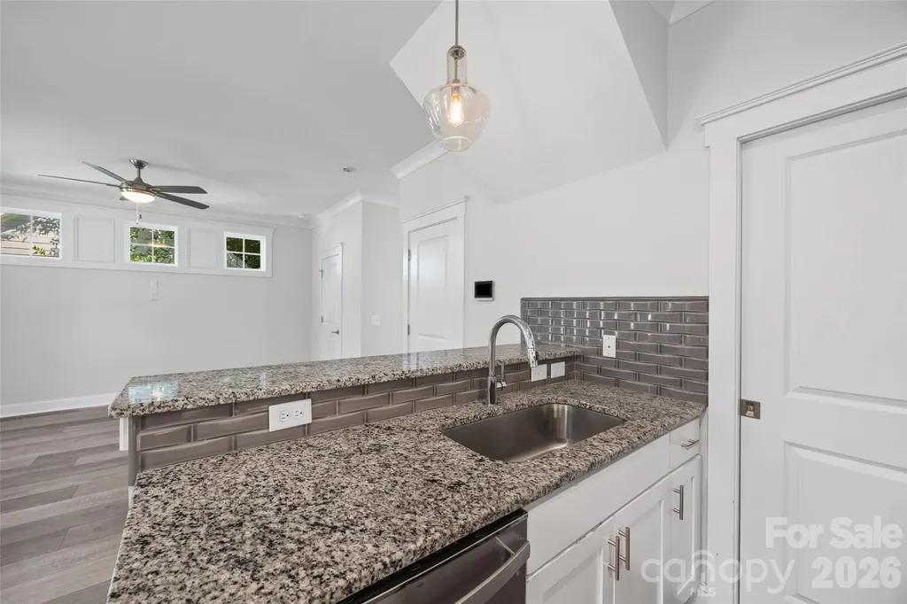 1512 Norris Avenue Charlotte NC 28206