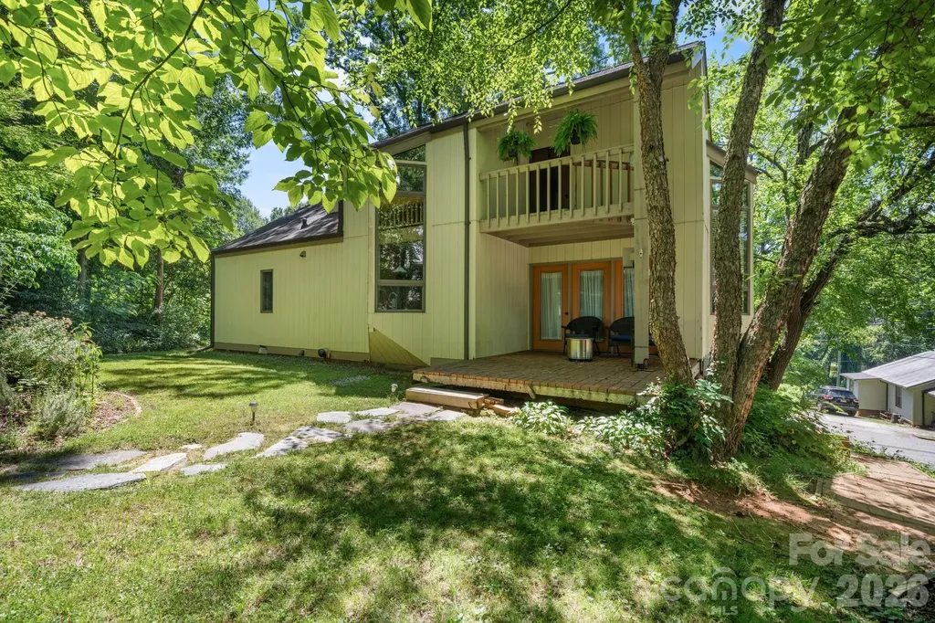 705 West Union Street Morganton NC 28655