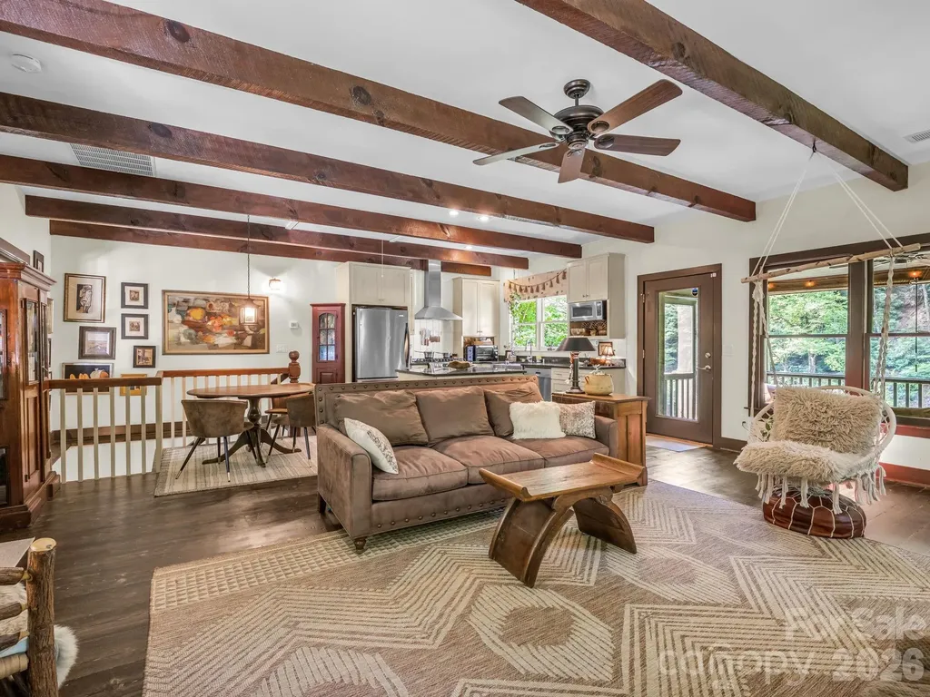 9390 East Fork Road Brevard NC 28712