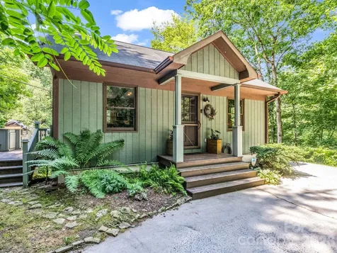 9390 East Fork Road Brevard NC 28712