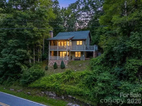 9390 East Fork Road Brevard NC 28712