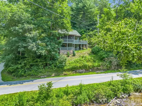 9390 East Fork Road Brevard NC 28712