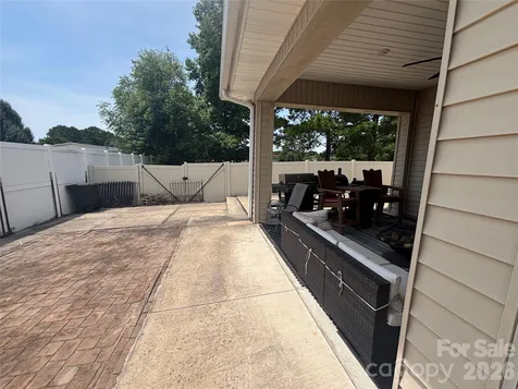 308 Glenridge Drive Little River SC 29566