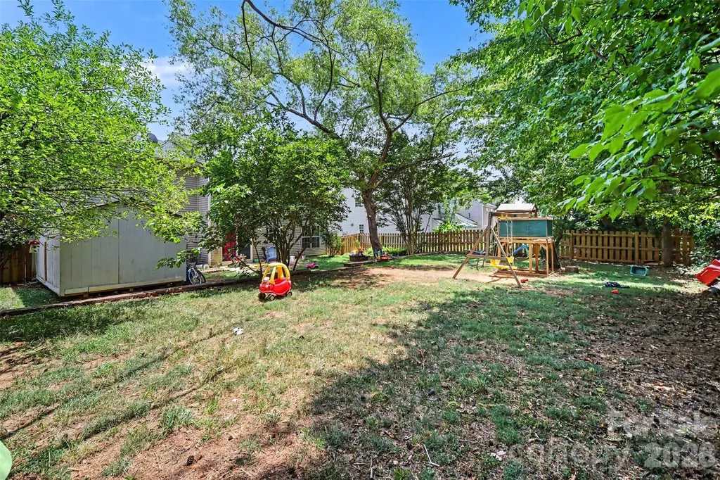 1529 Galesburg Street Charlotte NC 28216
