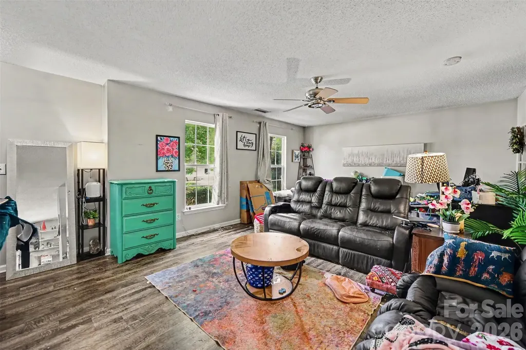 1529 Galesburg Street Charlotte NC 28216