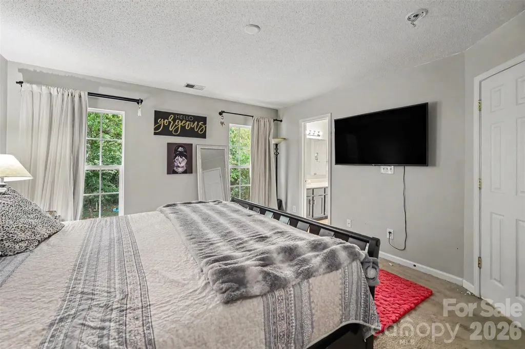 1529 Galesburg Street Charlotte NC 28216