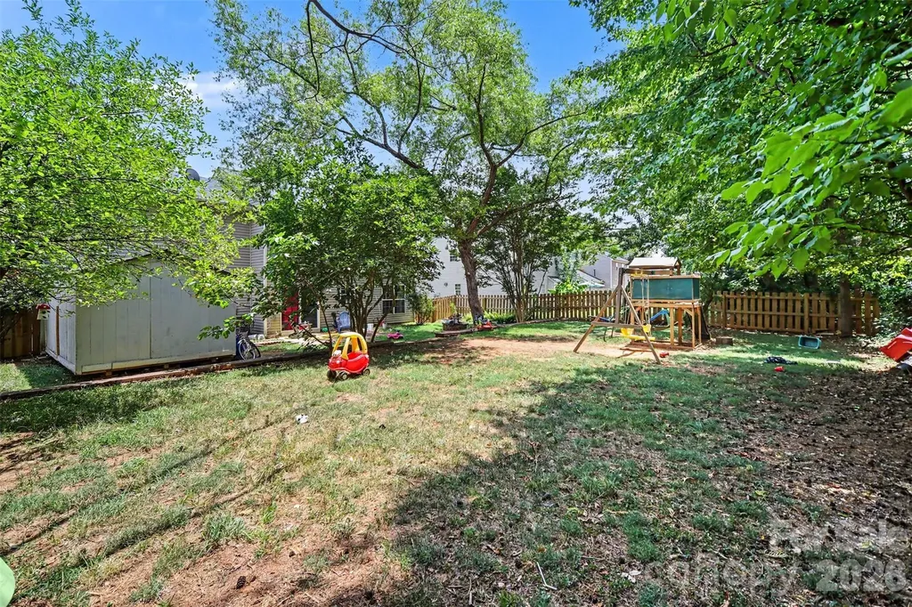 1529 Galesburg Street Charlotte NC 28216