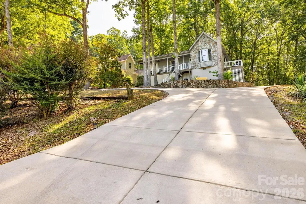 281 Jubal Reeves Circle Mount Gilead NC 27306