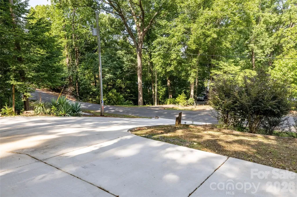 281 Jubal Reeves Circle Mount Gilead NC 27306